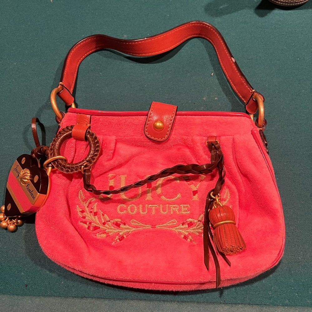 Vintage Pink Juicy Couture Purse Bag Handbag Velour Y2K with Locket Rare